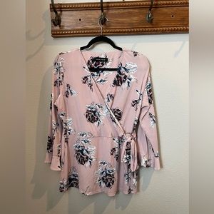 Ivanka Trump beautiful Blouse size large color mauve